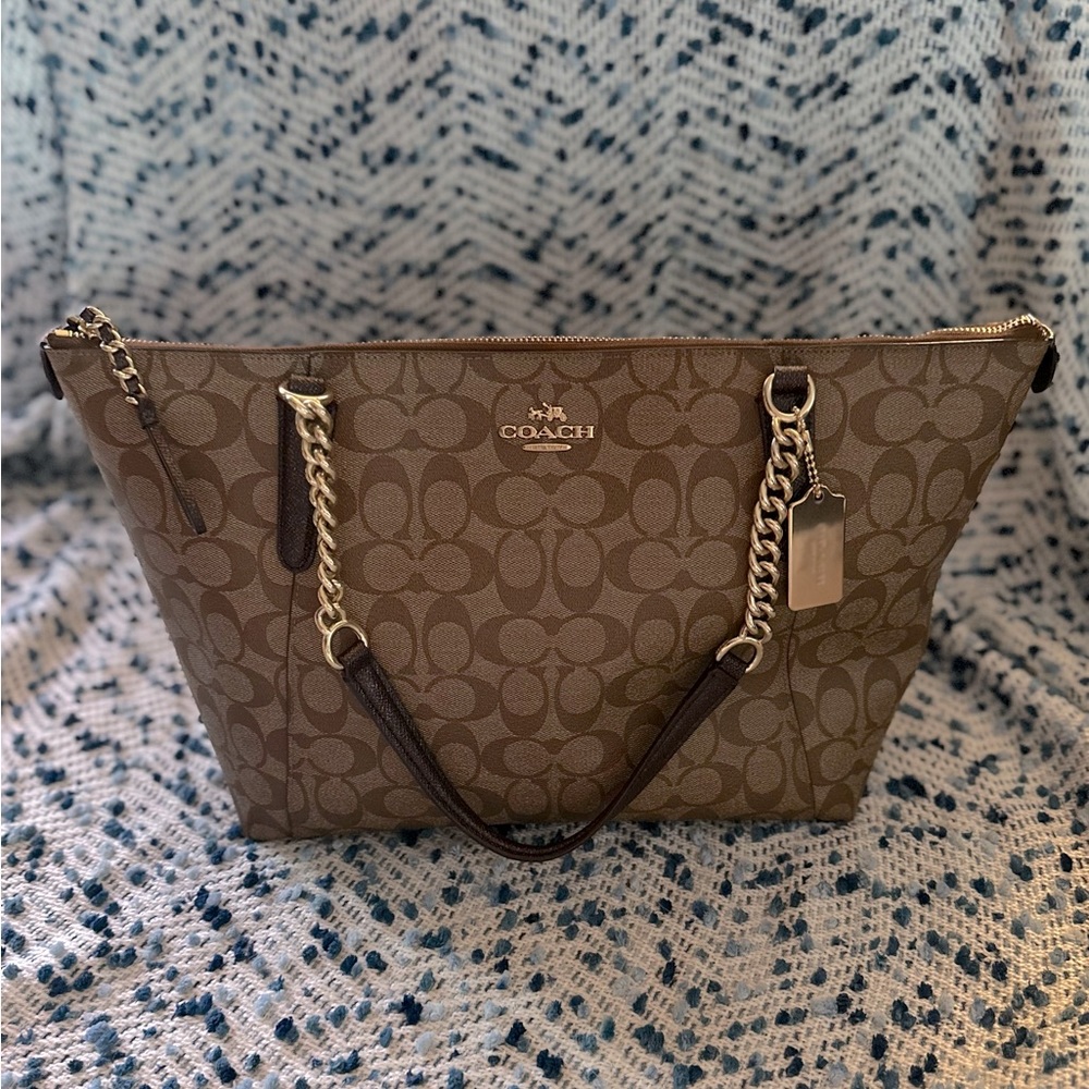 Coach Signature Ava Chain Tote Bag